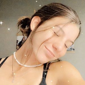 Meet your Posher, Laynee